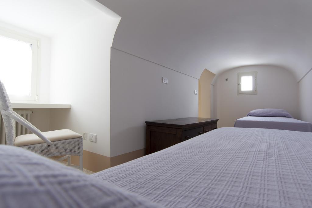 B&B Crigiu Полиньяно-а-Маре Номер фото